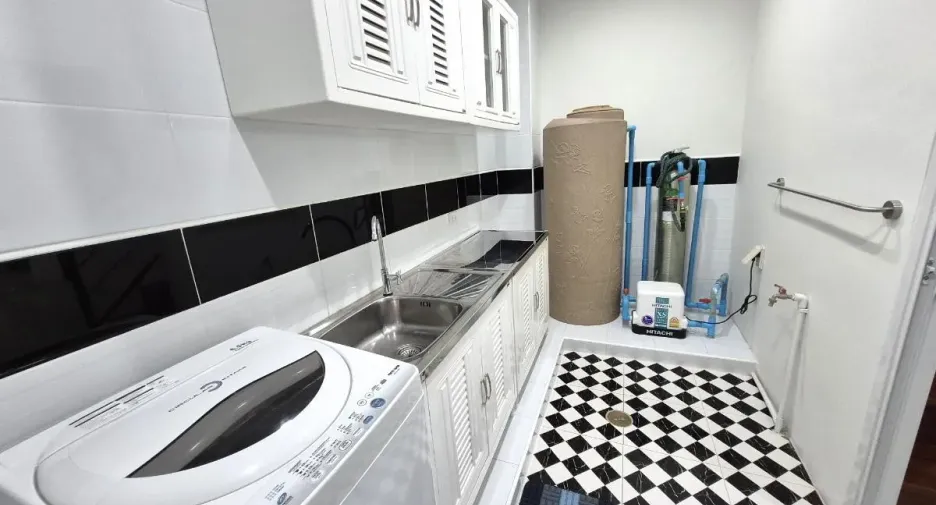 For sale 2 bedrooms townhouse in Hua Hin, Prachuap Khiri Khan