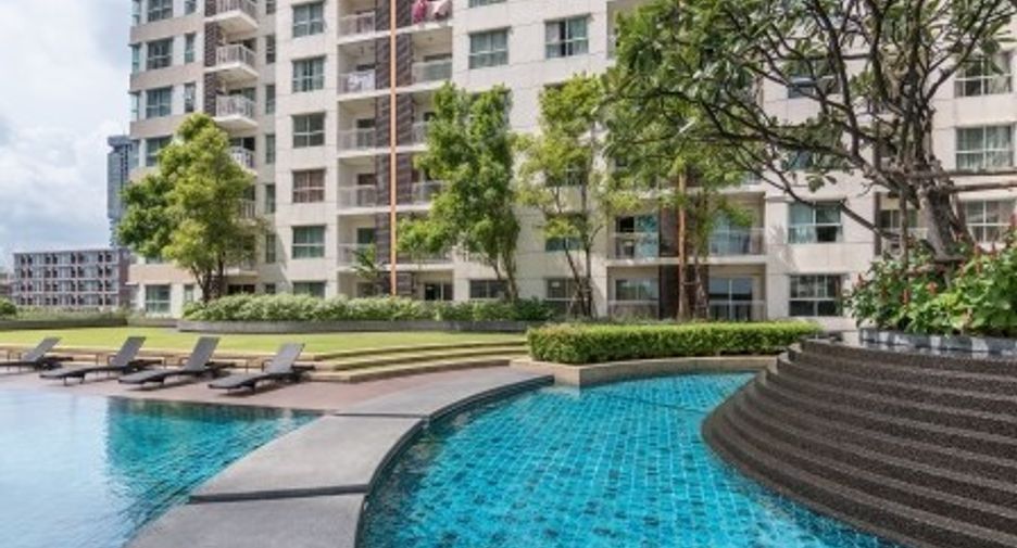 À louer 2 chambres condo à Bang Na, Bangkok