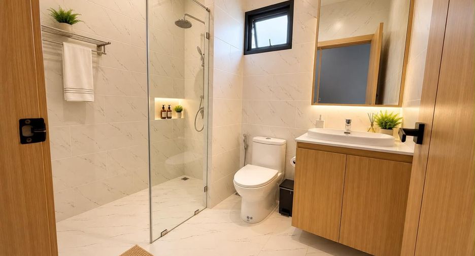 For sale 3 bedrooms villa in Bang Lamung, Chonburi
