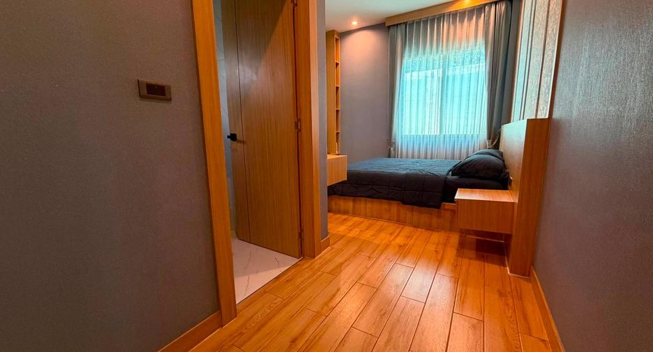 For sale 3 bedrooms villa in Bang Lamung, Chonburi