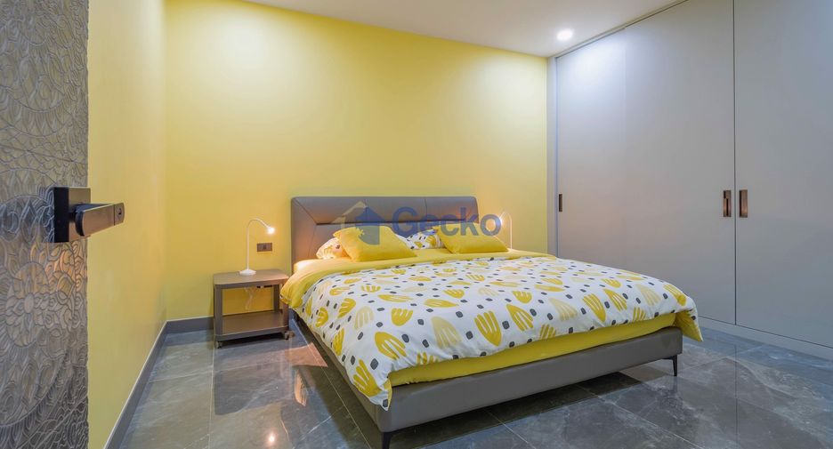 For sale 3 bedrooms condo in Na Jomtien, Pattaya