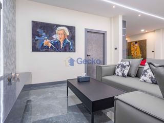 For sale 3 bedrooms condo in Na Jomtien, Pattaya