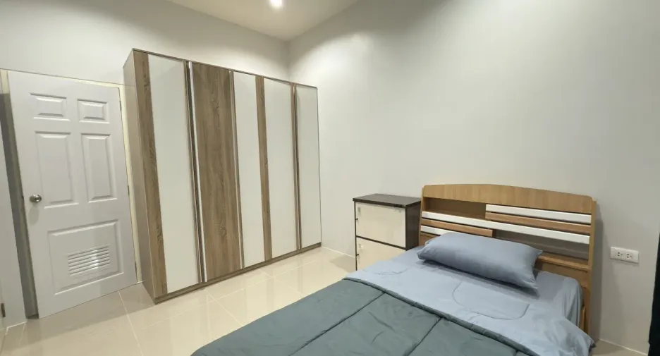 Haus zur Miete mit 2 Zimmer in Mueang Phuket, Phuket