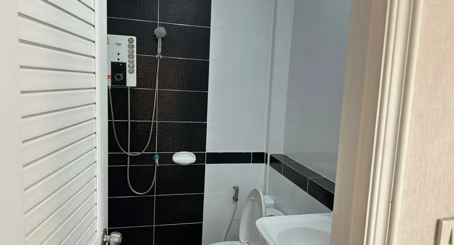 For rent 2 bedrooms townhouse in Hua Hin, Prachuap Khiri Khan