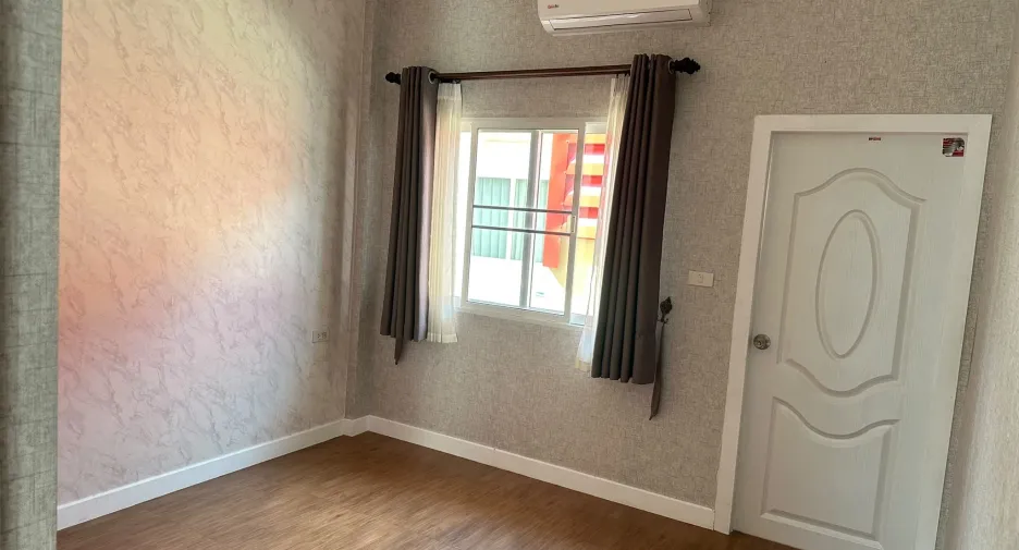 For rent 2 bedrooms townhouse in Hua Hin, Prachuap Khiri Khan
