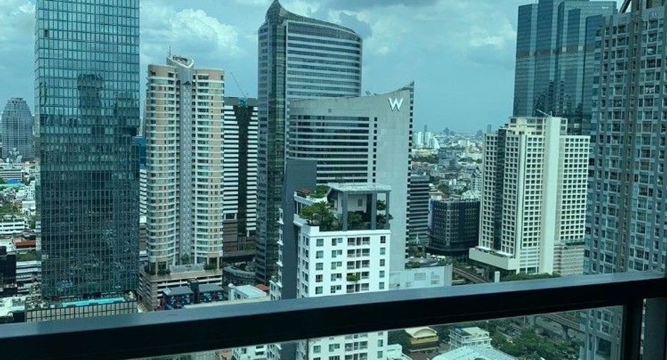 For rent 2 bedrooms condo in Sathon, Bangkok