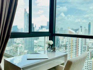 For rent 2 bedrooms condo in Sathon, Bangkok