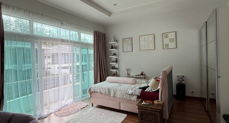Casa en venta de 5 habitaciones en Thalang, Phuket