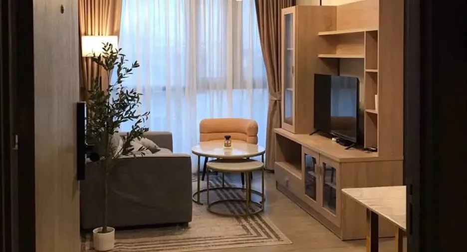 For rent 2 bedrooms condo in Mueang Samut Prakan, Samut Prakan