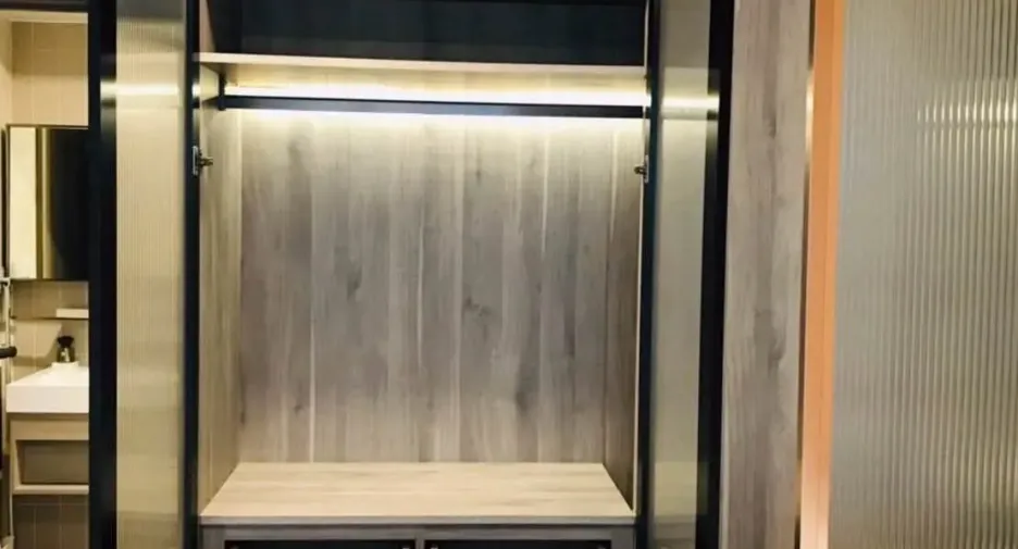 For rent 2 bedrooms condo in Mueang Samut Prakan, Samut Prakan