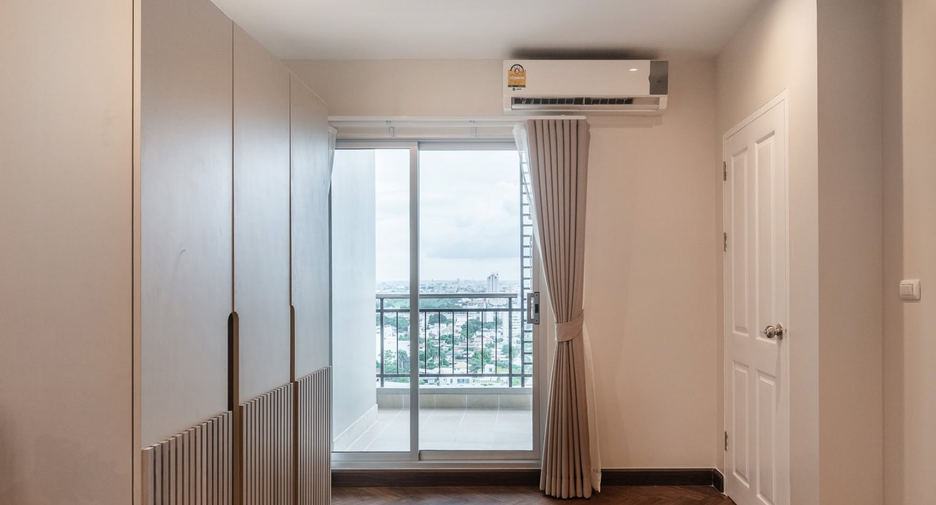 For sale 1 bed condo in Watthana, Bangkok