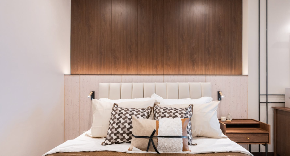 For sale 1 bed condo in Watthana, Bangkok