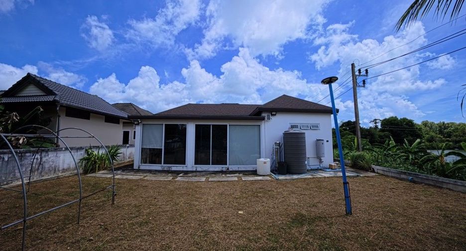 For sale 4 bedrooms house in Thalang, Phuket