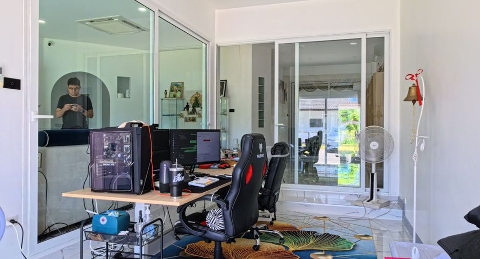 For sale 4 bedrooms house in Thalang, Phuket