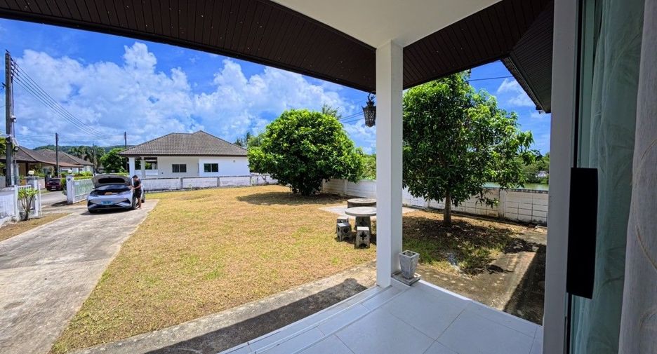 For sale 4 bedrooms house in Thalang, Phuket