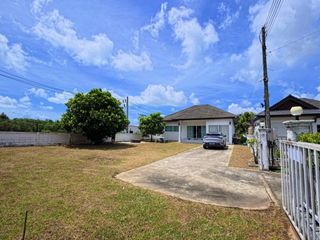 For sale 4 bedrooms house in Thalang, Phuket