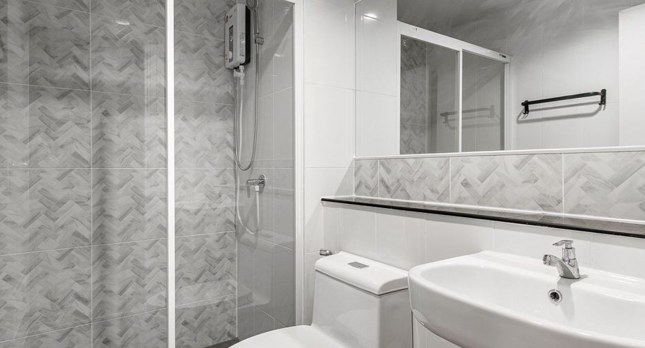 For rent 1 bed condo in Bang Na, Bangkok