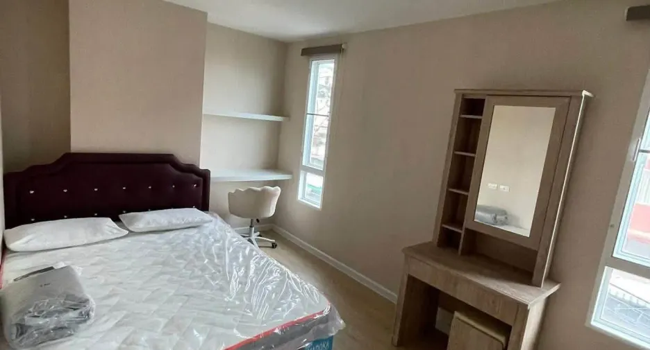 À vendre 1 chambre condo à Don Mueang, Bangkok