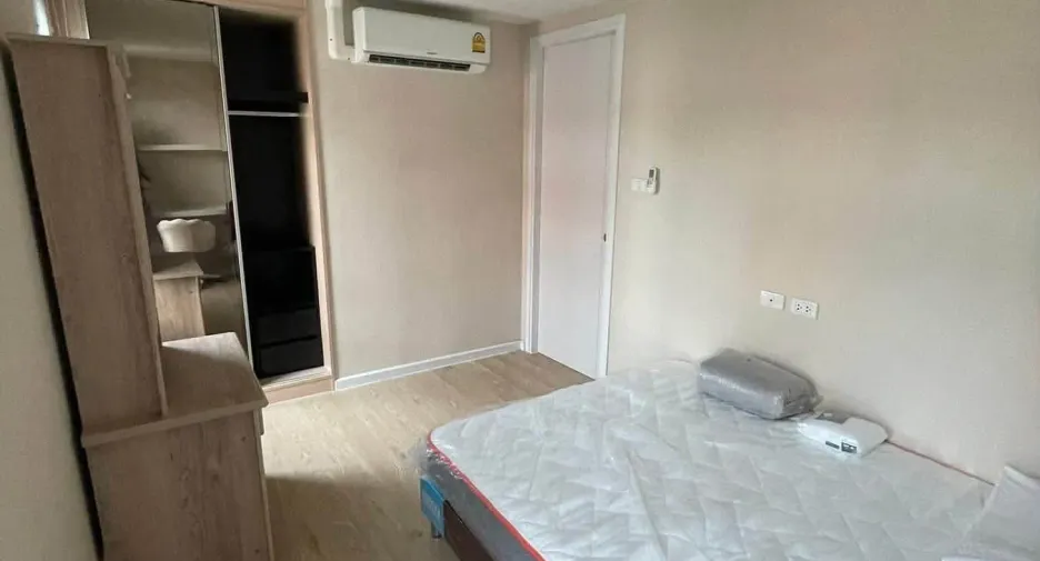 À vendre 1 chambre condo à Don Mueang, Bangkok