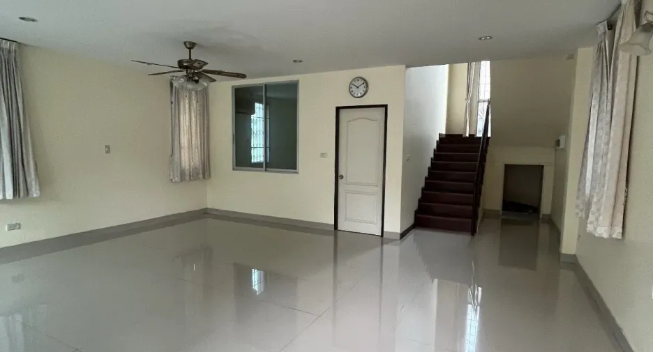 À vendre 3 chambres maison à Bang Lamung, Chonburi