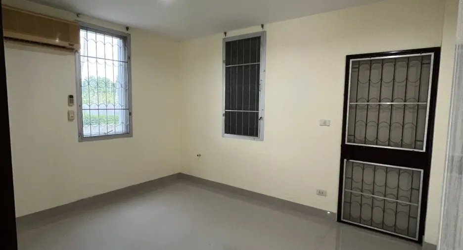 À vendre 3 chambres maison à Bang Lamung, Chonburi