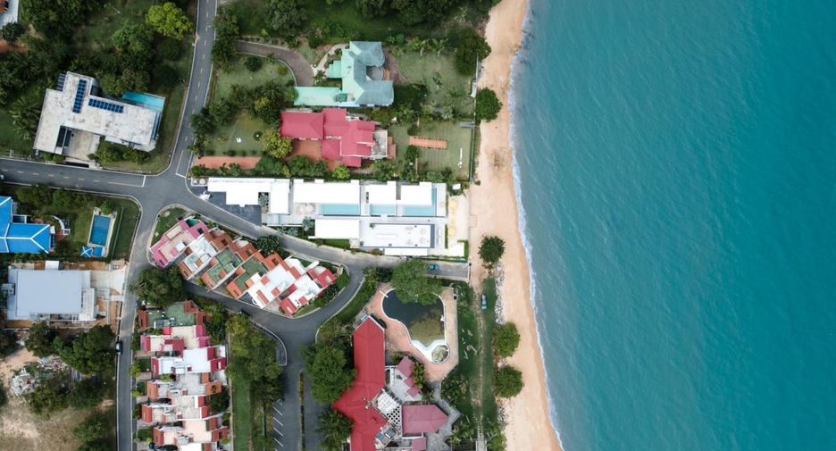 À louer 8 chambres villa à Na Jomtien, Pattaya