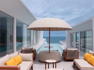 À louer 8 chambres villa à Na Jomtien, Pattaya