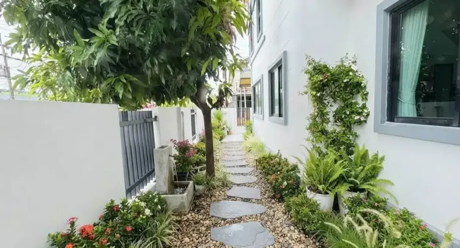 For sale 3 bedrooms house in Thalang, Phuket