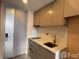 Wohnung zum Kauf mit 2 Zimmer in Huai Khwang, Bangkok