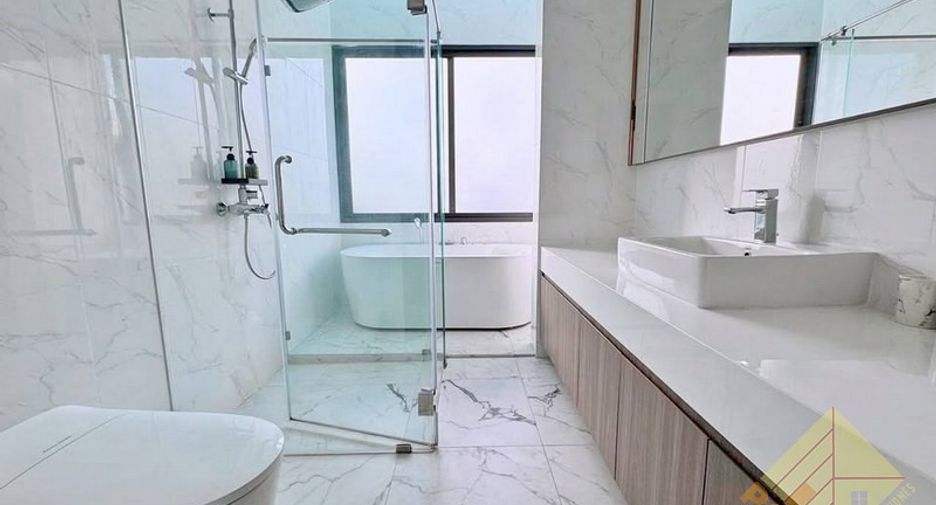 For rent 6 ベッドルーム house in Bang Lamung, Chonburi