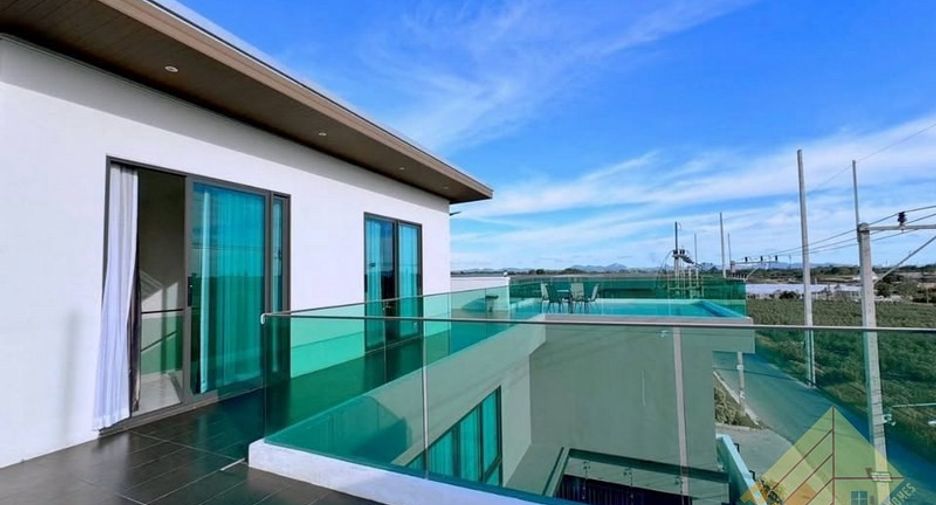 For rent 6 ベッドルーム house in Bang Lamung, Chonburi