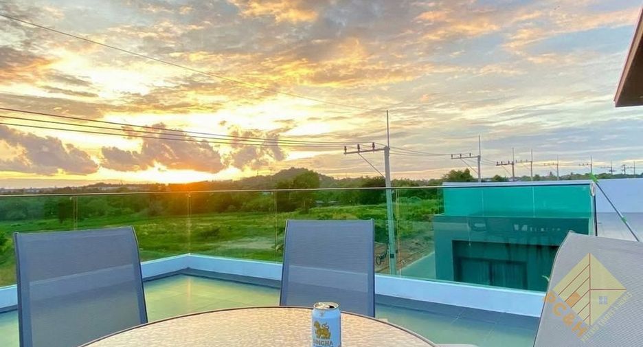 For rent 6 ベッドルーム house in Bang Lamung, Chonburi