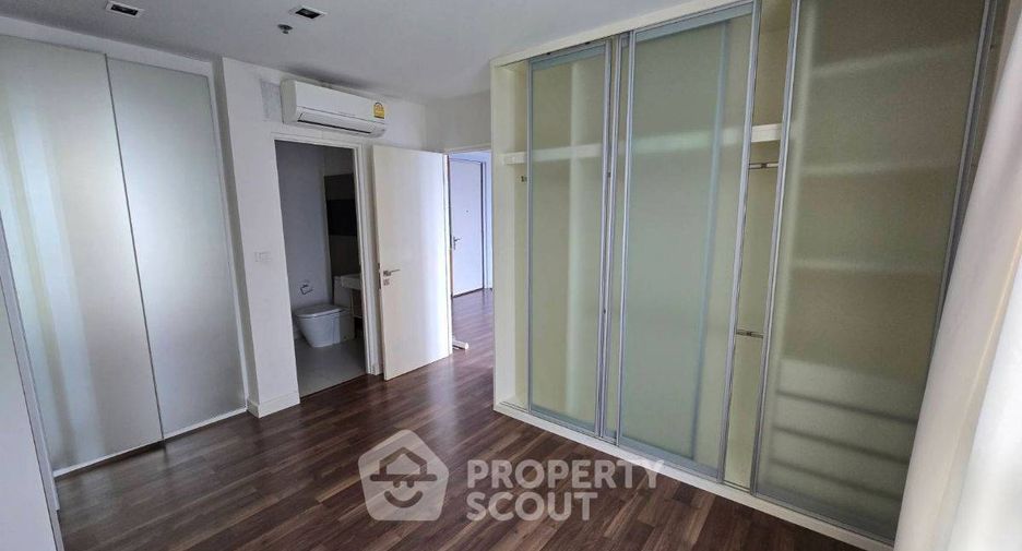 Продажа 2 спальни кондо в Тхон Бури, Бангкок