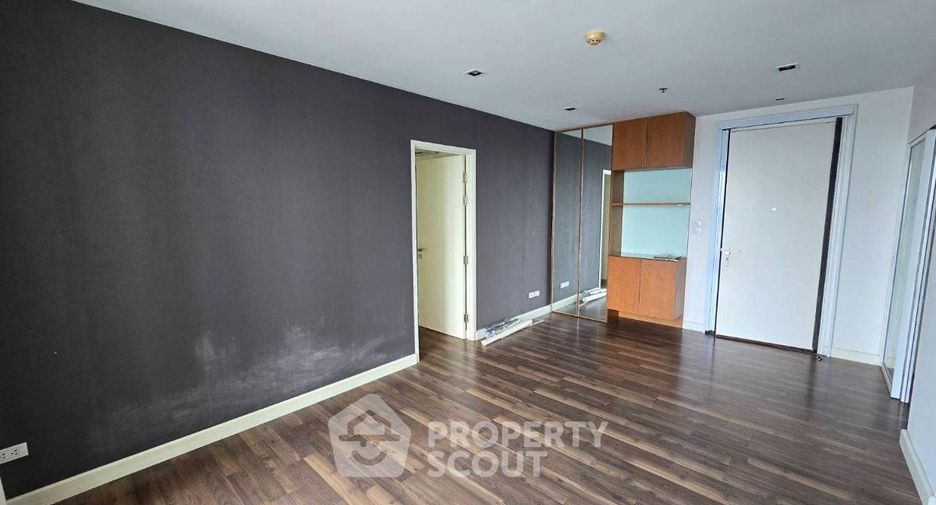 Продажа 2 спальни кондо в Тхон Бури, Бангкок