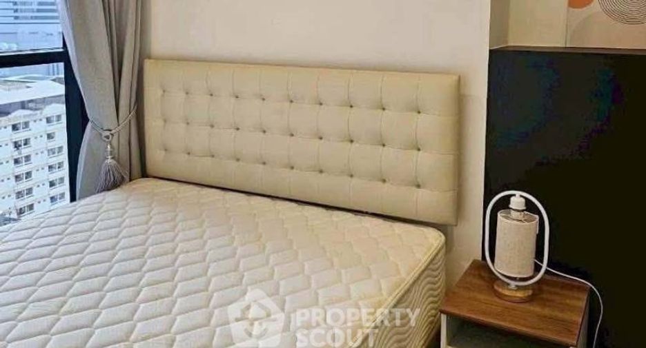 Condo en alquiler y en venta de 1 habitaciones en Huai Khwang, Bangkok