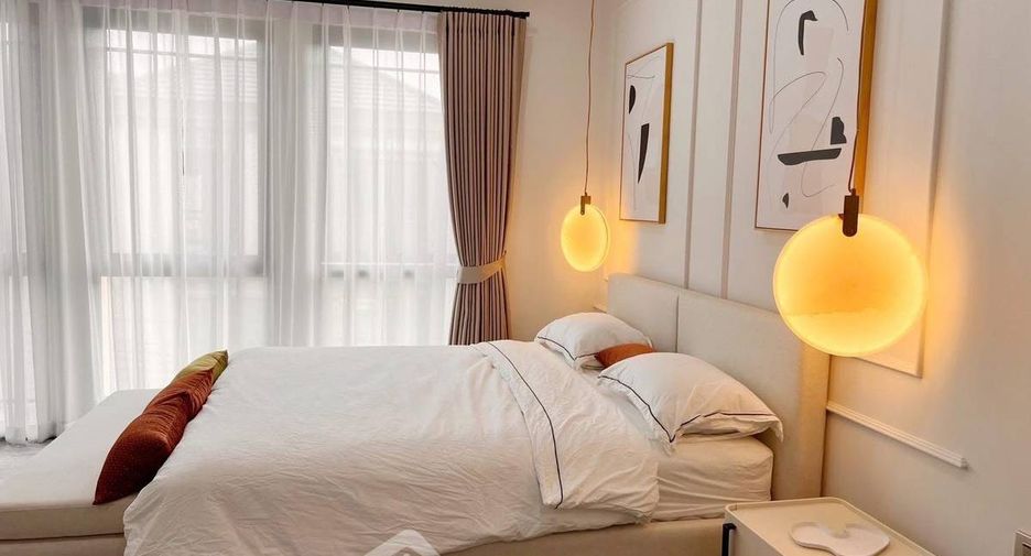 For rent 3 bedrooms house in Suan Luang, Bangkok