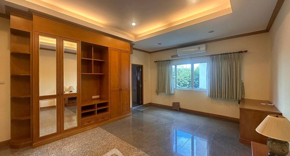 For rent 2 ベッドルーム apartment in Watthana, Bangkok