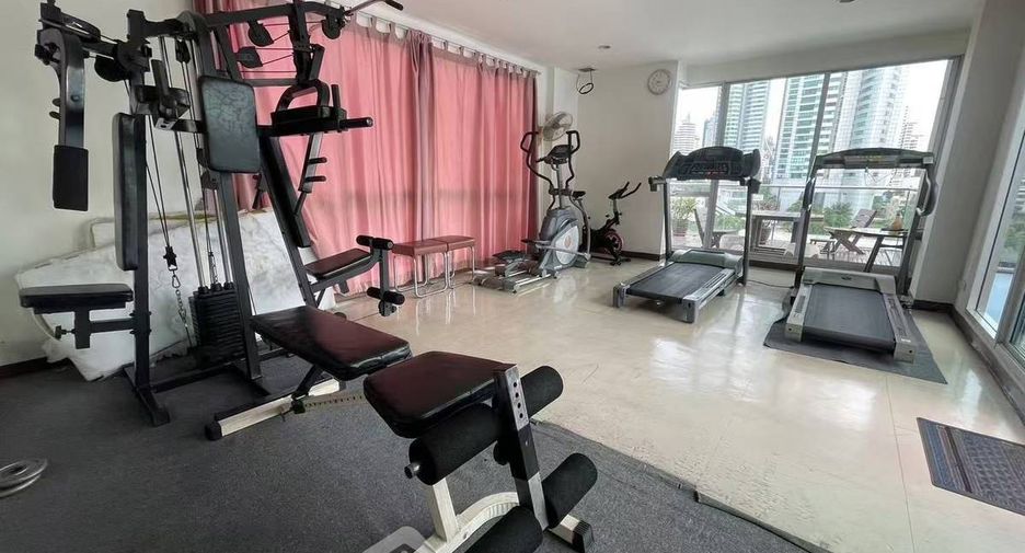 Apartamento en alquiler de 1 habitaciones en Khlong Toei, Bangkok