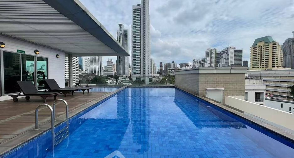 Apartamento en alquiler de 1 habitaciones en Khlong Toei, Bangkok