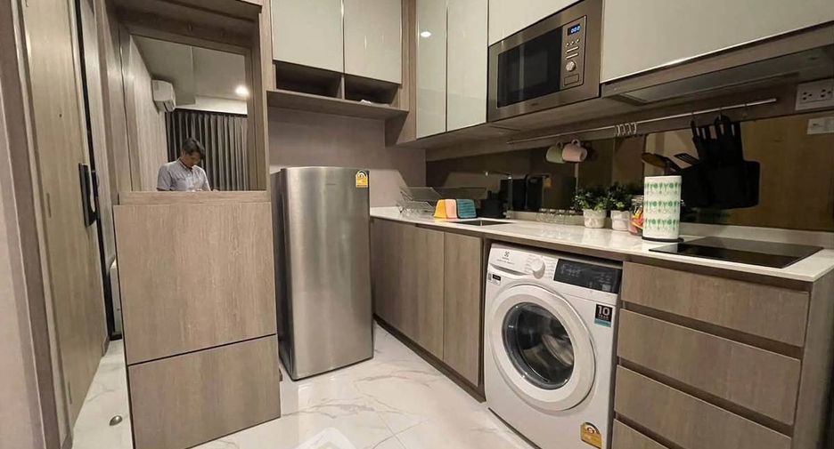 Wohnung zur Miete mit 2 Zimmer in Ratchathewi, Bangkok