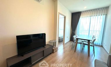 Condo en alquiler de 3 habitaciones en Huai Khwang, Bangkok
