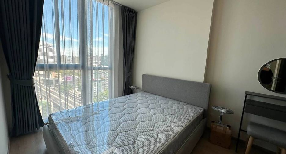 For rent 3 ベッドルーム condo in Huai Khwang, Bangkok