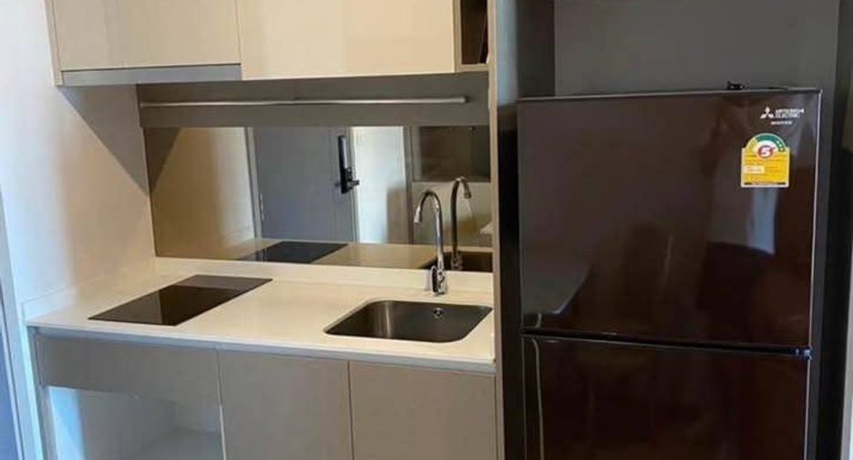For rent 1 Beds condo in Huai Khwang, Bangkok