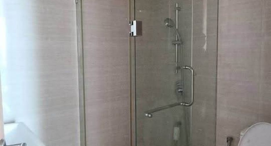 Wohnung zur Miete mit 3 Zimmer in Watthana, Bangkok