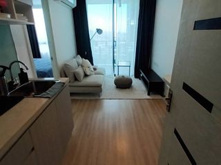 À louer 2 chambres condo à Suan Luang, Bangkok