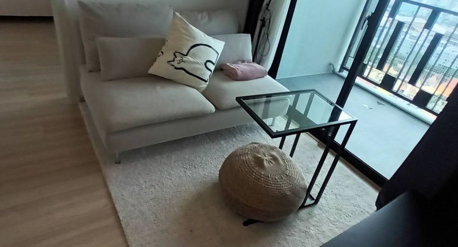 For rent 2 bedrooms condo in Suan Luang, Bangkok