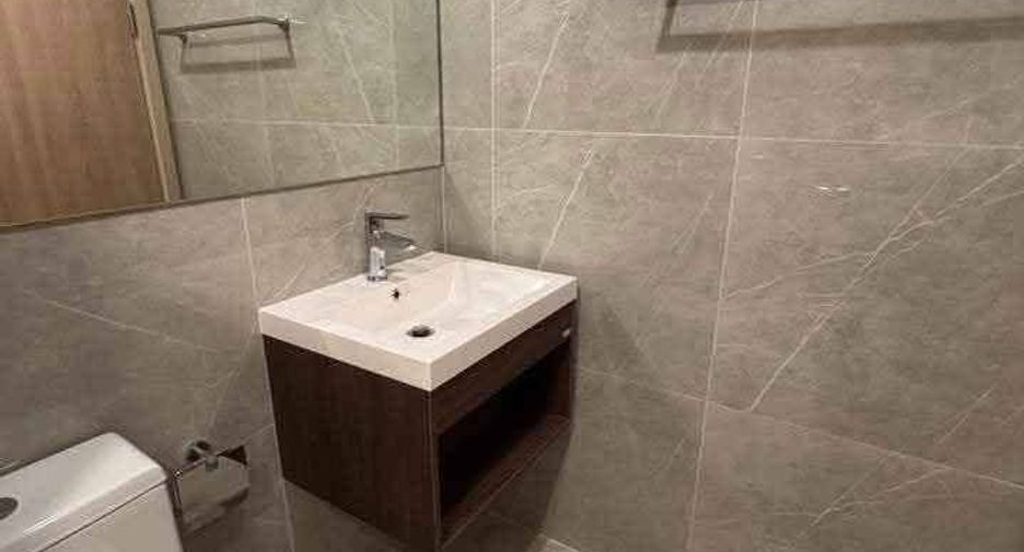 For rent 1 Beds condo in Huai Khwang, Bangkok