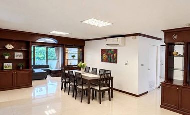 For rent 3 bedrooms condo in Watthana, Bangkok