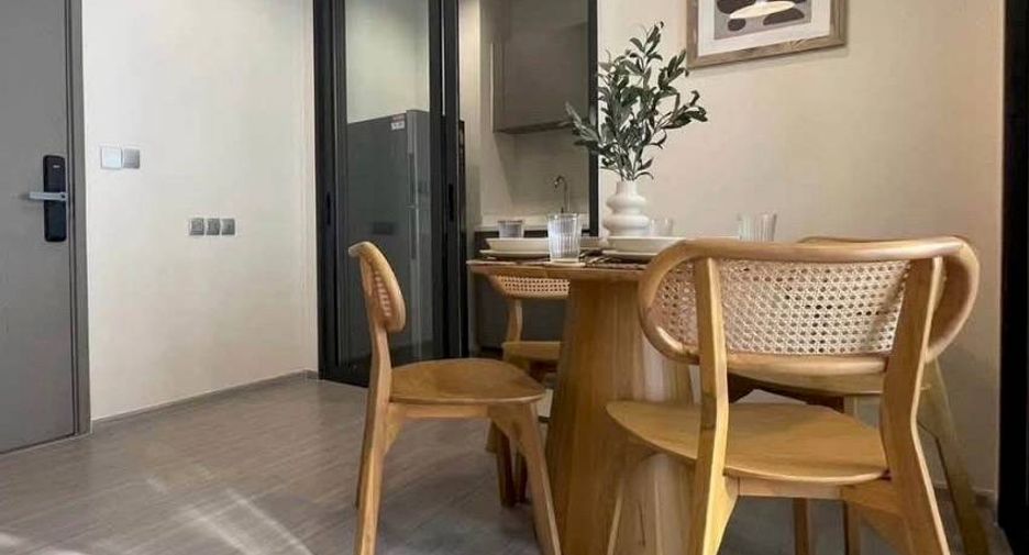 Condo en alquiler de 1 habitaciones en Huai Khwang, Bangkok