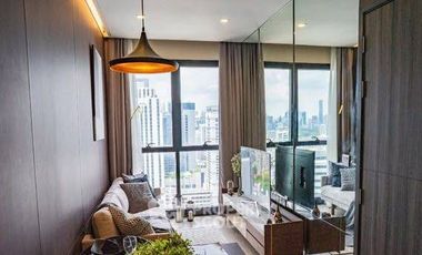 Condo en alquiler de 1 habitaciones en Khlong Toei, Bangkok